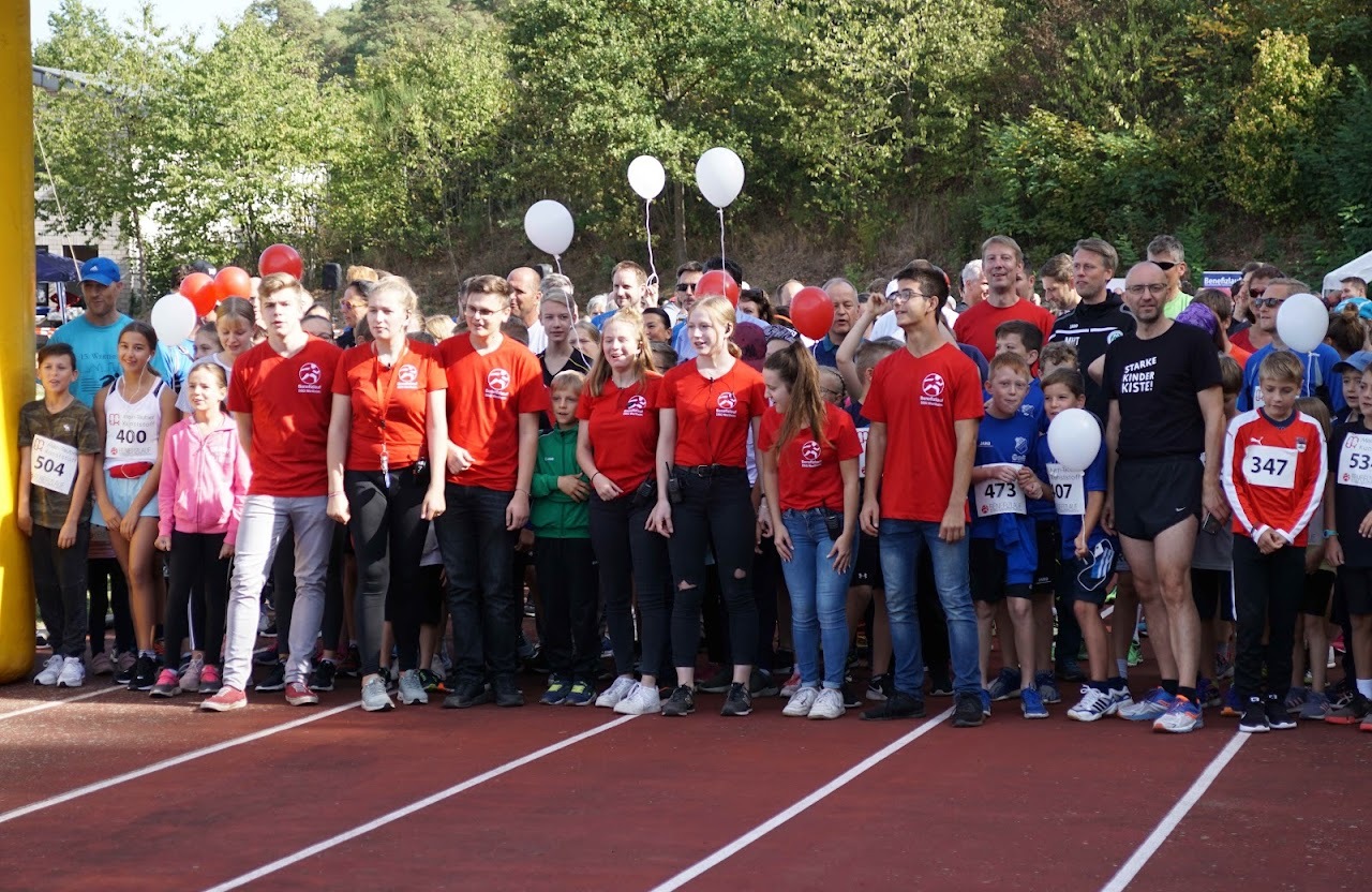 Bild vom 11. Benefizlauf im Jahr 2019. Dies ist das 85. Bild.